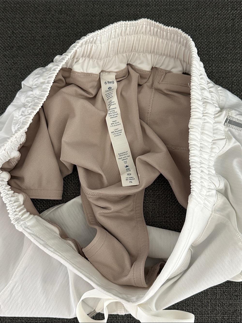 Lululemon Hotty Hots - Picture 6 of 7